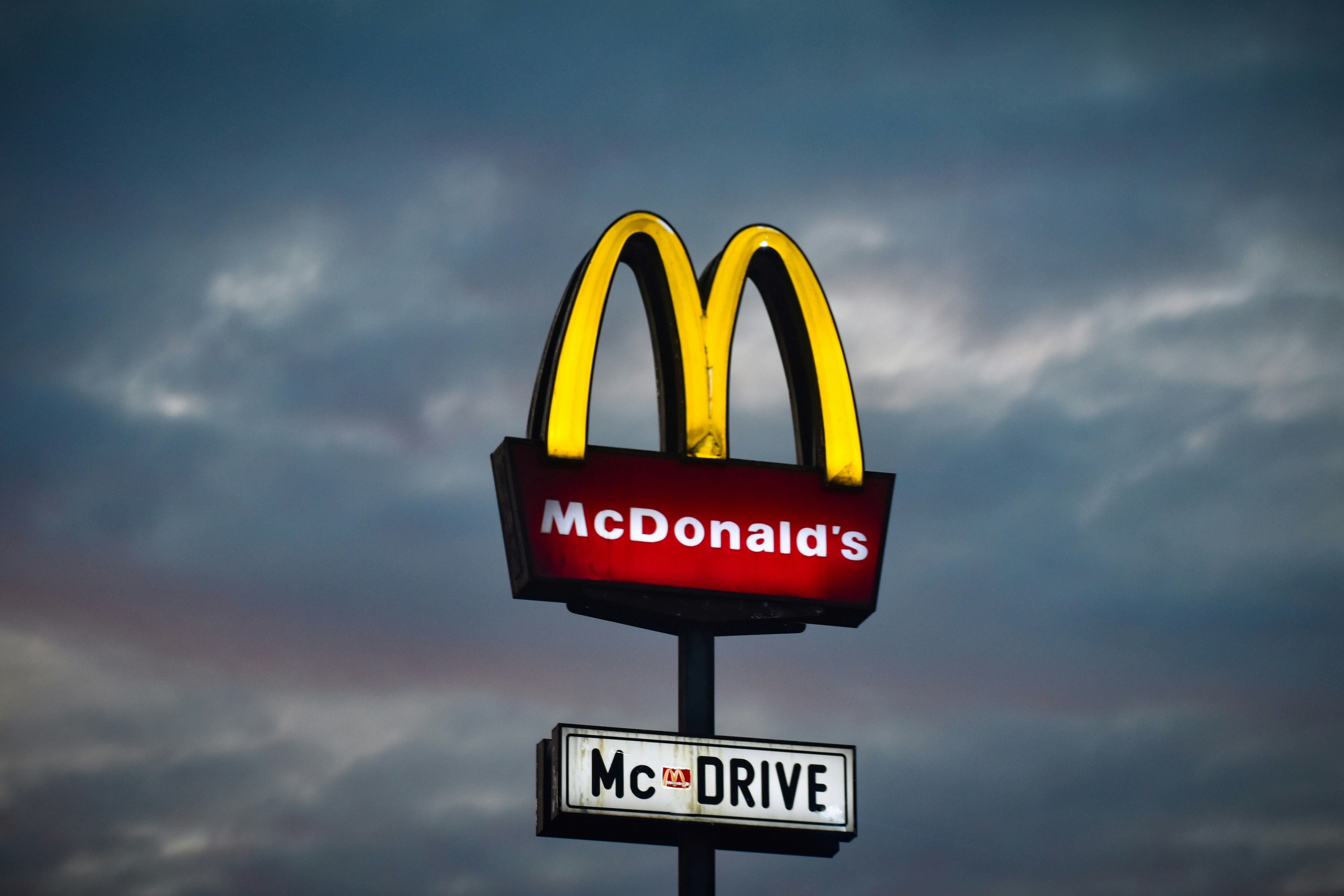 McDonald’s recent shift from bright reds and yellows to muted greens and browns reflects more than just a visual makeover — it signals a deeper tension between branding, nostalgia, and ethical storytelling.